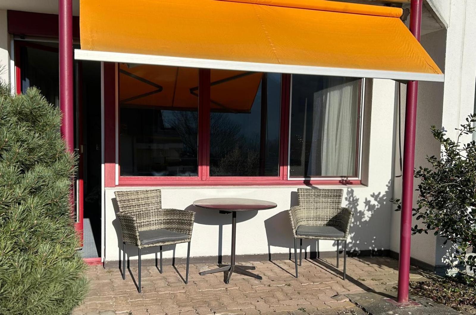 Priv. Apartment Bei Swiss Holiday Park Morschach Exterior foto